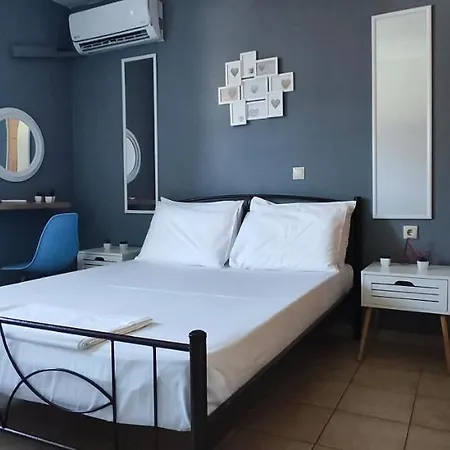 Kassiani Apartment *
